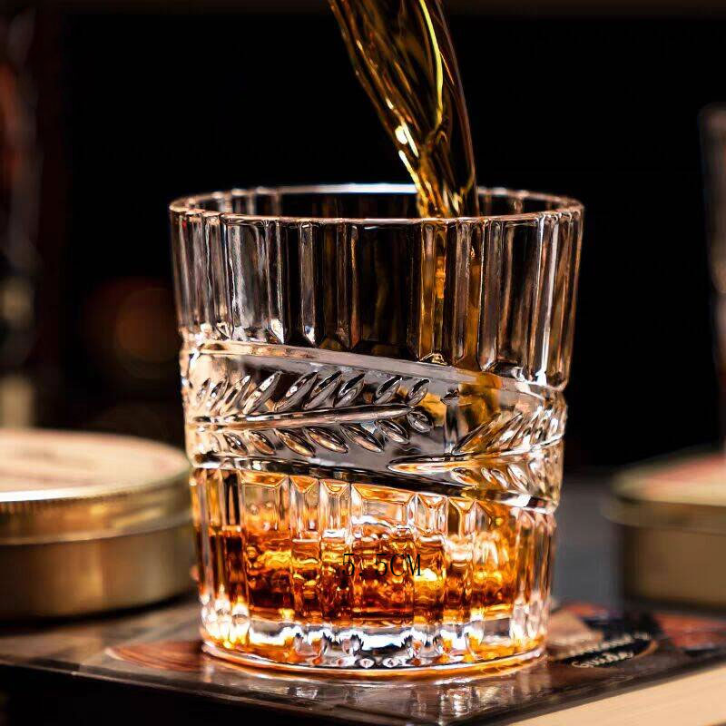エンボス加工のウイスキーグラス 高級家庭用グラスウェア バー - Wine Beer Spirits のレビューと価格