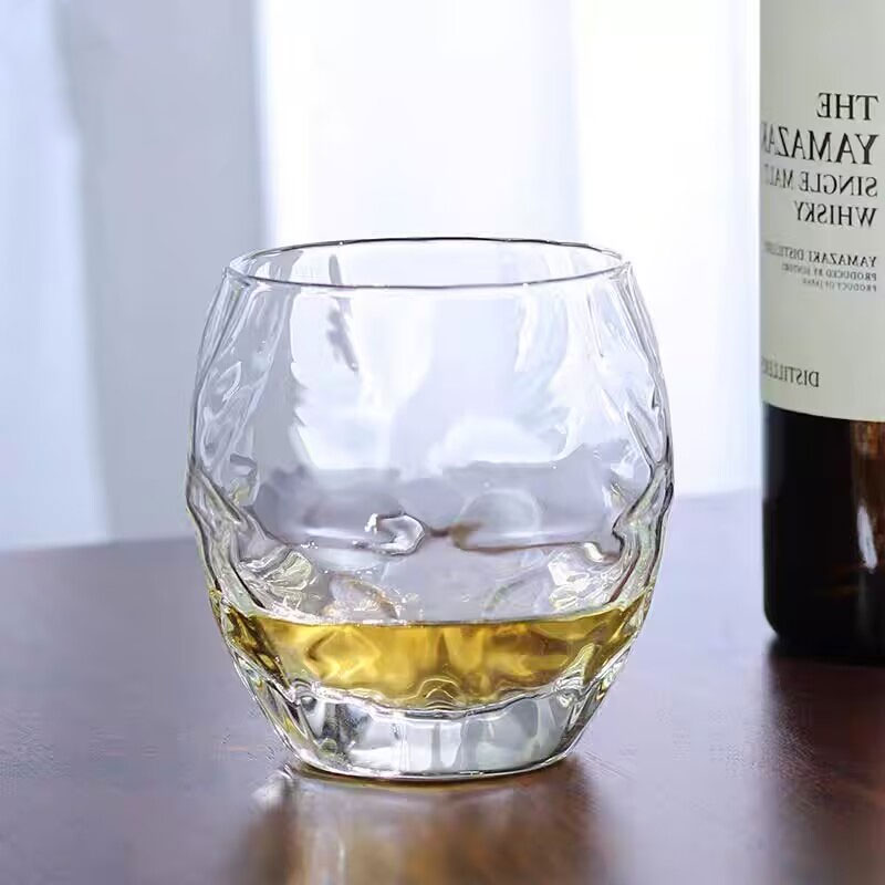エンボス加工のウイスキーグラス 高級家庭用グラスウェア バー - Wine Beer Spirits のレビューと価格