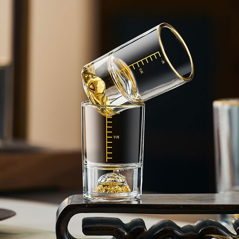 高級カクテルグラス クリスタル金箔グラス ゴールデンマウンテ - Wine Beer Spirits のレビューと価格